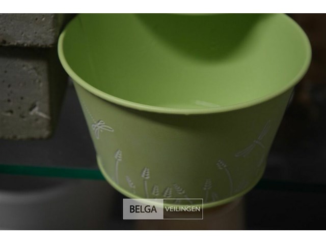 5 kleine ijzeren bloempotjes - afbeelding 2 van  2