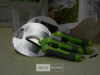 5 kleine snoeischaren en 2x2st waterdruppelaars - afbeelding 3 van  3