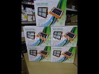 5 led-draagbare zonneschijnwerpers