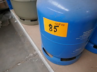 5 lege gasflessen - afbeelding 1 van  4