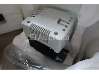 5 legrand 44217 transformatoren - afbeelding 1 van  4