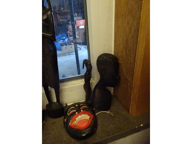 5 maal afrikaanse kunst met 1 basrelief - afbeelding 3 van  3