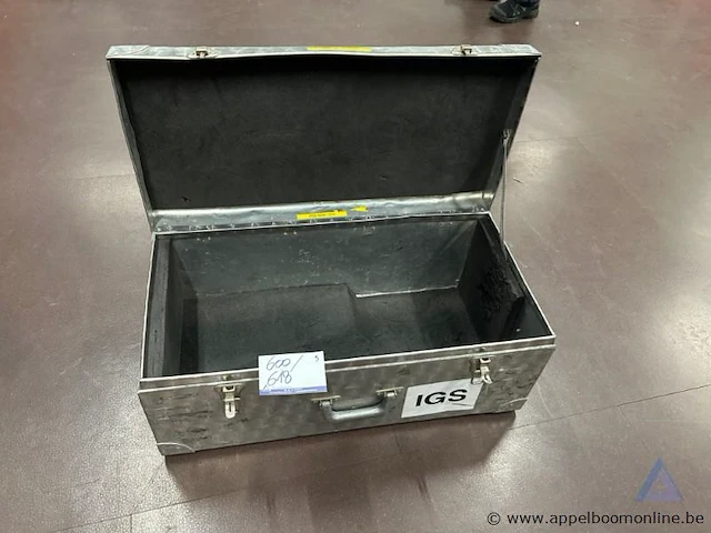 5 metalen transportbakken - afbeelding 1 van  3