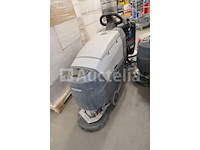 5 nilfisk sc401 schroberdrogers (voor onderdelen) - afbeelding 1 van  14