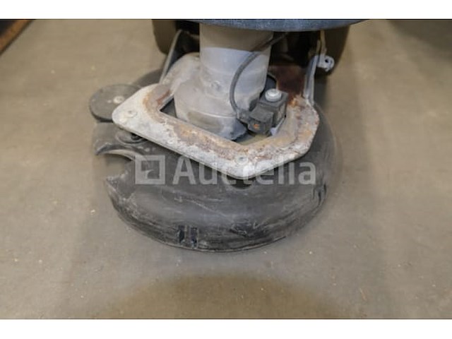 5 nilfisk sc401 schroberdrogers (voor onderdelen) - afbeelding 14 van  14