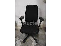 5 ongelijke bureaustoelen - afbeelding 7 van  7