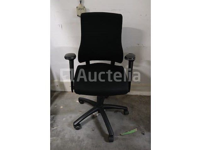 5 ongelijke bureaustoelen - afbeelding 3 van  10