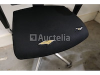 5 ongelijke bureaustoelen - afbeelding 6 van  10