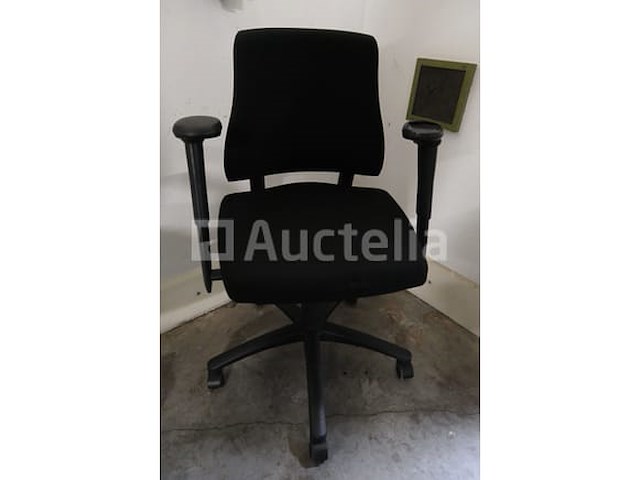 5 ongelijke bureaustoelen - afbeelding 7 van  10