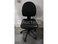 5 ongelijke bureaustoelen - afbeelding 8 van  10