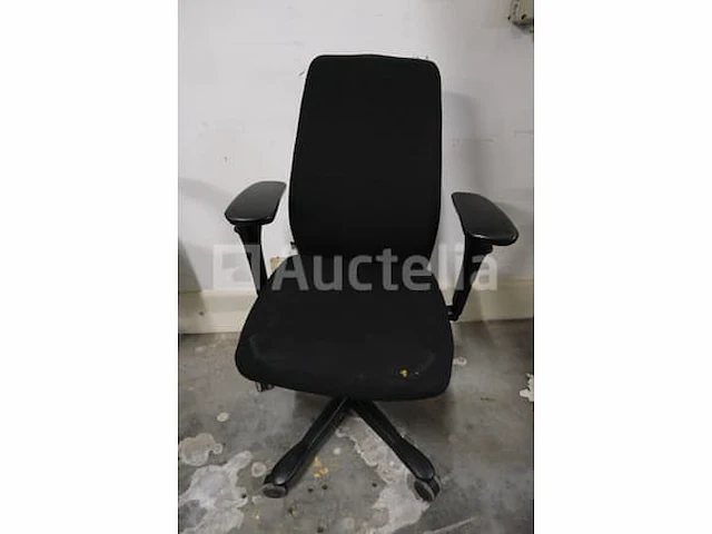 5 ongelijke bureaustoelen - afbeelding 7 van  7