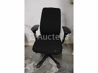 5 ongelijke bureaustoelen - afbeelding 7 van  7