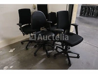 5 ongelijke bureaustoelen