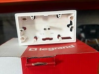 5 opbouwdoos dubbelvoudige inbouwschakelaar - afbeelding 1 van  2