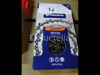 5 oregon chains & guide, 1 husqvarna chain, 18 ronde vijltjes - afbeelding 14 van  14
