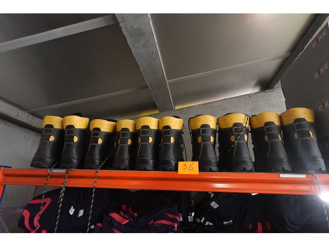 5 paar veiligheidsschoenen kettingzaag skip protection - afbeelding 1 van  4