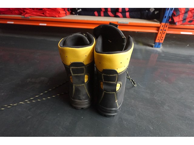 5 paar veiligheidsschoenen kettingzaag skip protection - afbeelding 4 van  4