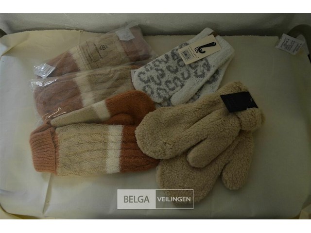 5 paar wanten - afbeelding 1 van  4