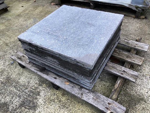 5 paletten belgische blauwe steen - afbeelding 1 van  11