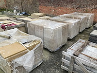 5 paletten bourgondische witsteen massangis roche jaune = 119m² - afbeelding 2 van  5