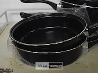 5 pannen ø24cm - afbeelding 2 van  3