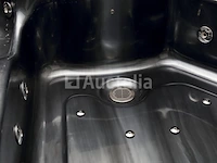 5 persoons outdoor spa 208x208 cm incl. 2 ligbedden - cloudy black bad / antraciete zijkant - afbeelding 2 van  23