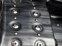 5 persoons outdoor spa 208x208 cm incl. 2 ligbedden - cloudy black bad / antraciete zijkant - afbeelding 14 van  23