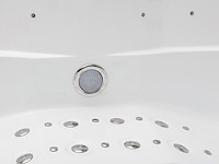 5 persoons outdoor spa 208x208 cm incl. 2 ligbedden - wit bad / mahonie kleur zijkant - afbeelding 20 van  21