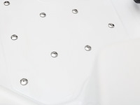 5 persoons outdoor spa 208x208 cm incl. 2 ligbedden - wit bad / mahonie kleur zijkant - afbeelding 20 van  20