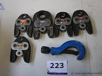 5 perstangen uponor en buisensnijder - afbeelding 1 van  4