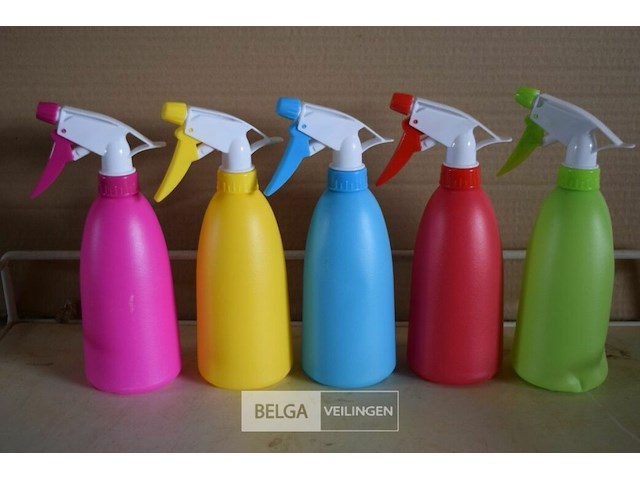 5 plantensproeiers - afbeelding 1 van  1