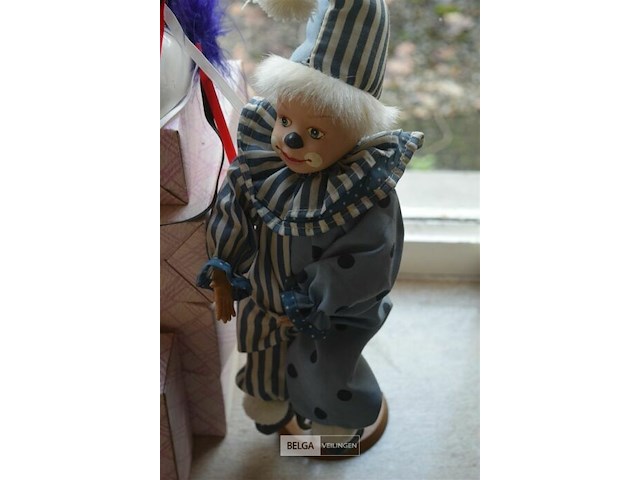 5 porselijnen clown maskers en clown - afbeelding 2 van  5