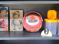 5 potjes, naaimandje, 2 kaders, eierklokje - afbeelding 1 van  1