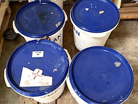 5 potten lijm, get. gludan - afbeelding 1 van  2