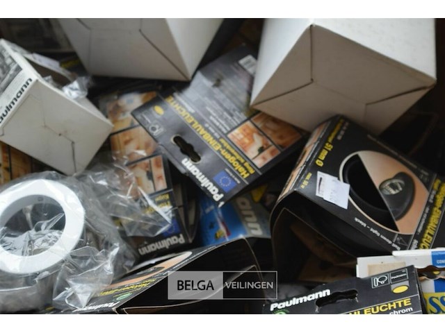 5 retro lampen en partij hallogeen lampenhouders - afbeelding 6 van  6