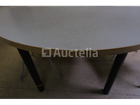 5 ronde tafels + 10 stoelen - afbeelding 3 van  6