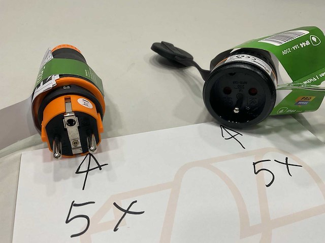 5 sets van 2 stekkers - afbeelding 4 van  5