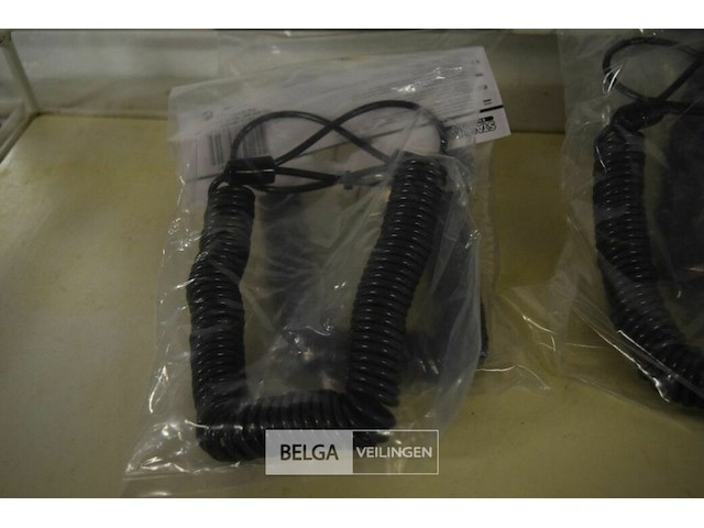 5 stalen geisoleerde kabels - afbeelding 2 van  3