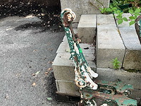 5 stuks antieke fonte poten van banken - afbeelding 6 van  8