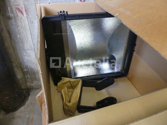 5 sylvania fmd1000as buitenspotlampen - afbeelding 3 van  5