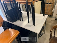 5 tafels met houten bladen - afbeelding 3 van  4