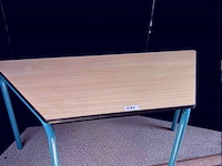 5 tafels trapeziumvorm - afbeelding 1 van  2