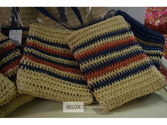 5 tasjes en 1 schoudertas - afbeelding 2 van  3