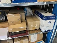 5 verijdbare magazijnkarren met grote partij kantoor benodigdheden - afbeelding 13 van  39