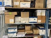 5 verijdbare magazijnkarren met grote partij kantoor benodigdheden - afbeelding 7 van  39