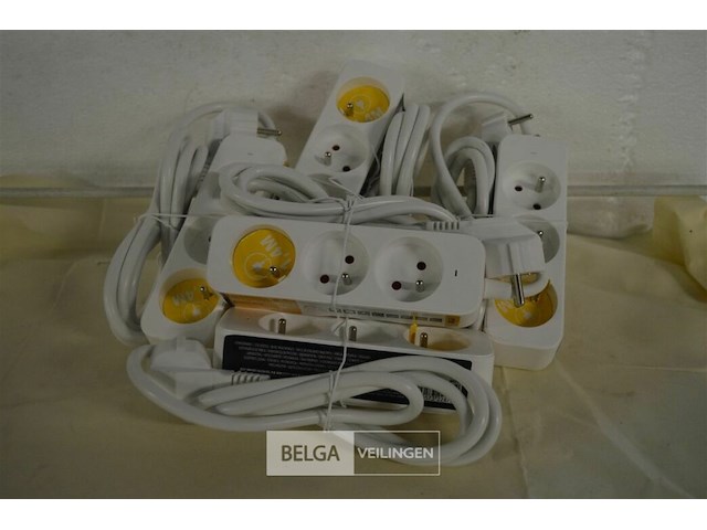 5 verlengkabels met 3-delige stekkerdoos 1,4m lang - afbeelding 1 van  2