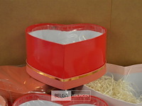 5 verpakkingsdoosjes in hartvorm - afbeelding 2 van  4