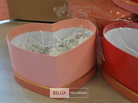 5 verpakkingsdoosjes in hartvorm - afbeelding 4 van  4