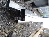 5 vierkante palen van 3m20 nieuw - afbeelding 2 van  2