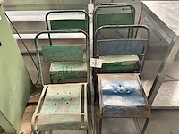 5 vintage stoelen